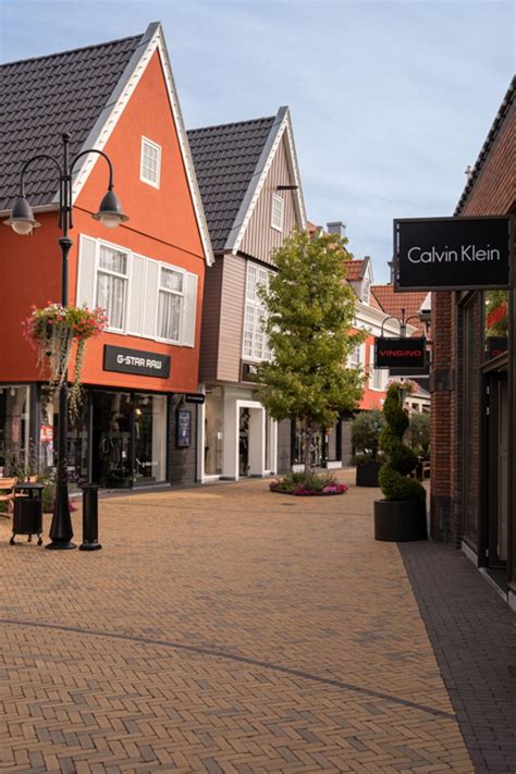 roermond late night shopping